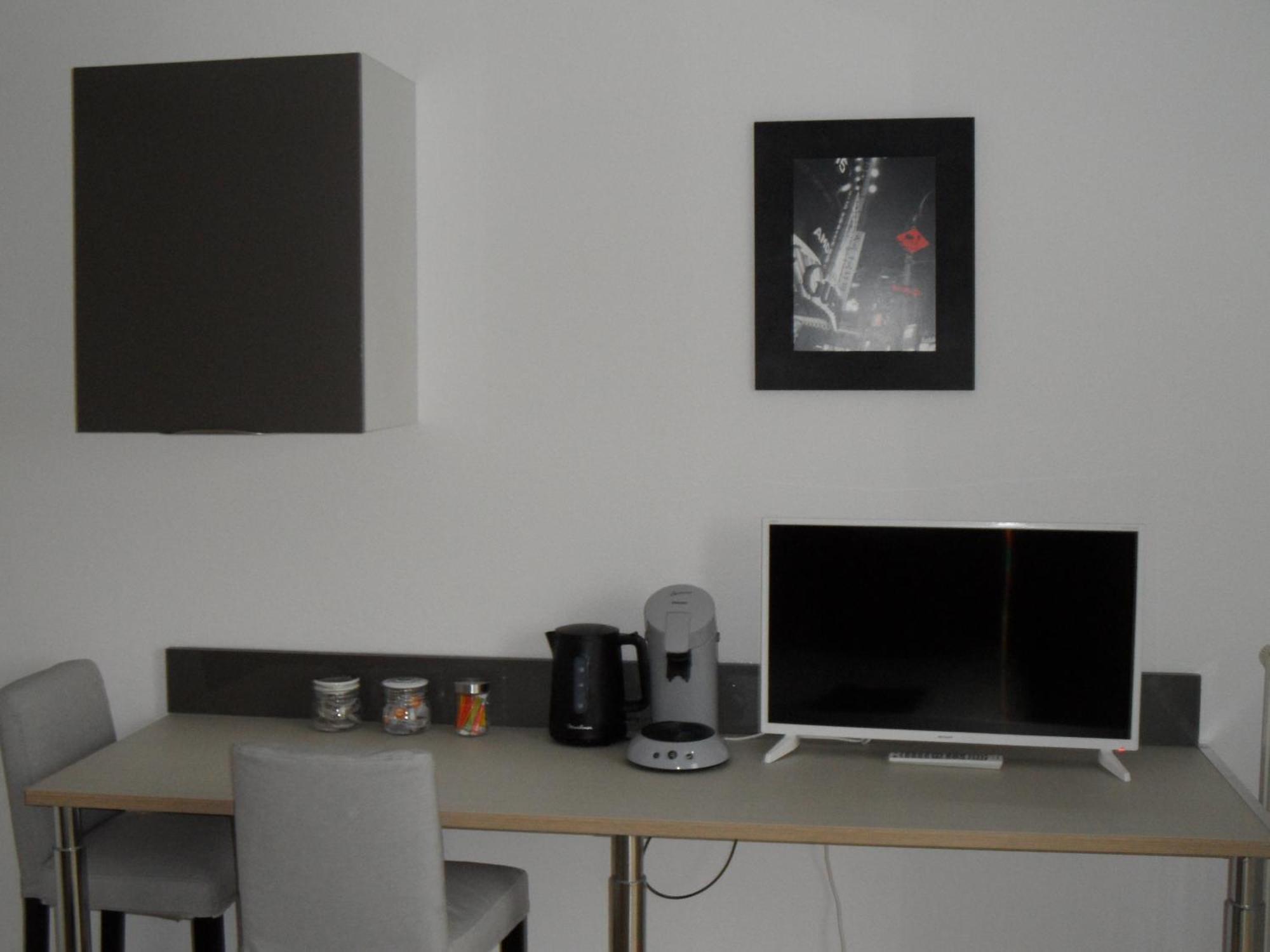 # Studio Bon Emplacement Avec Parking # 伊尔扎克 外观 照片