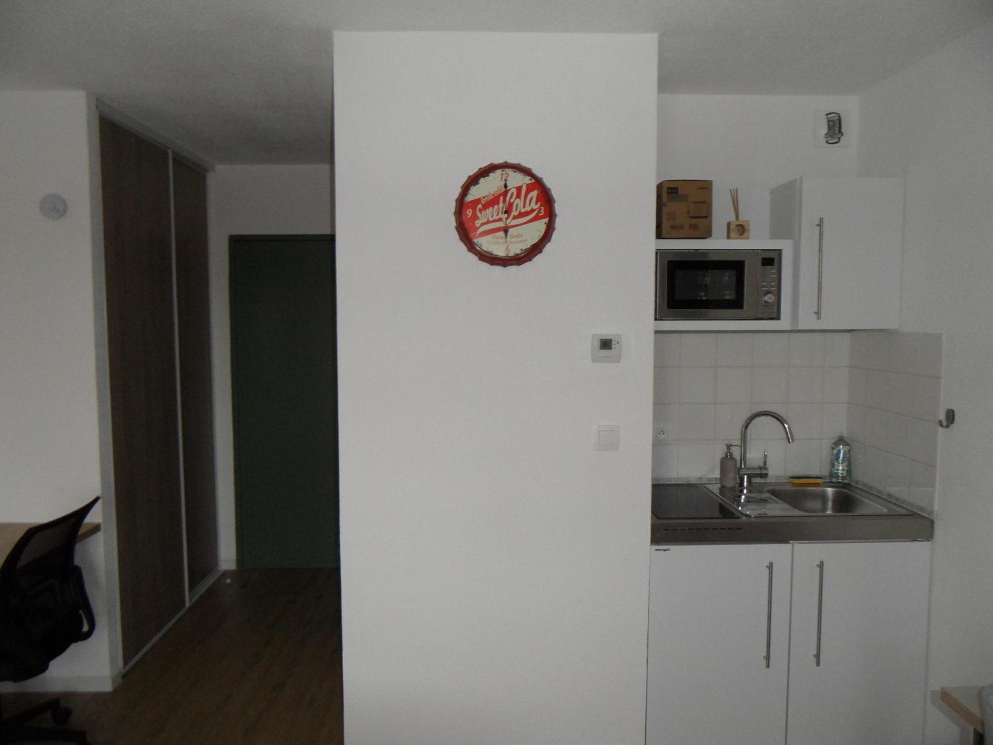 # Studio Bon Emplacement Avec Parking # 伊尔扎克 外观 照片