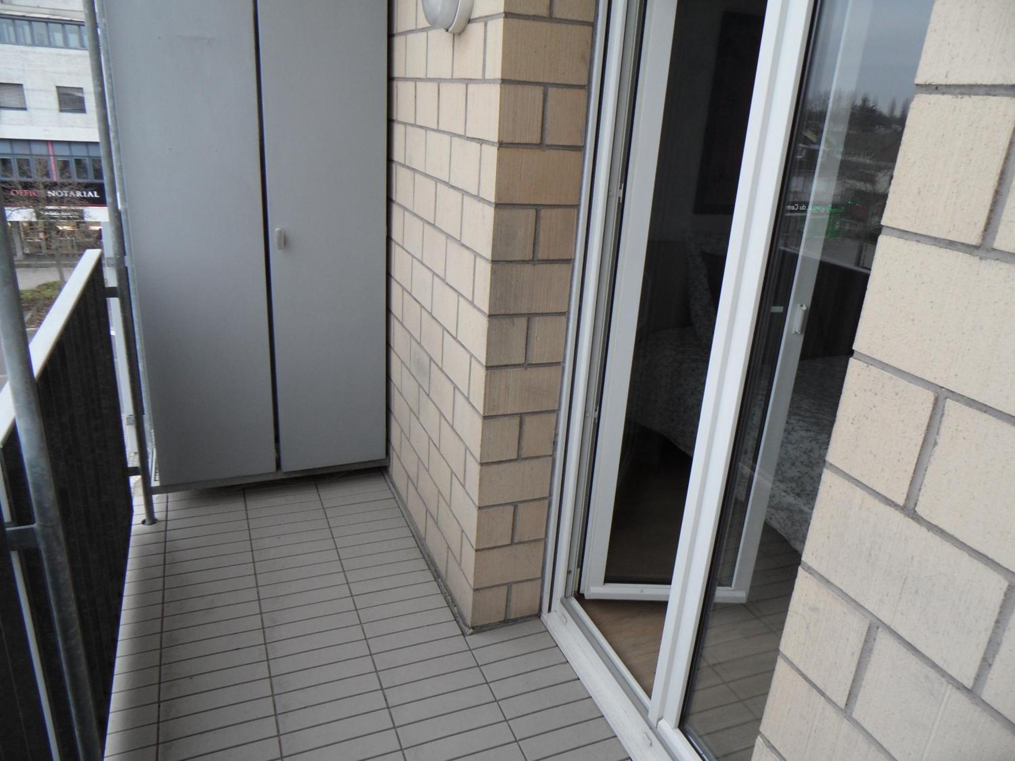 # Studio Bon Emplacement Avec Parking # 伊尔扎克 外观 照片